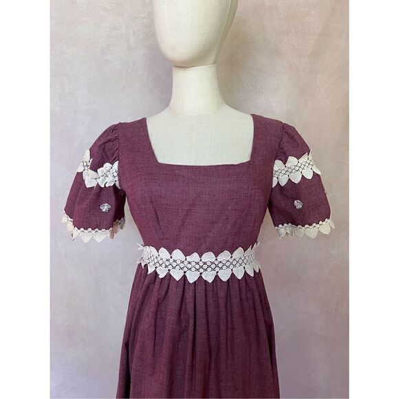 Vintage Prairie Dress - Picture 3 of 5